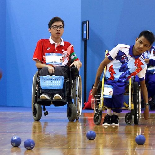 Boccia: der paralympische Sport, der dem Boule-Spiel ähnelt