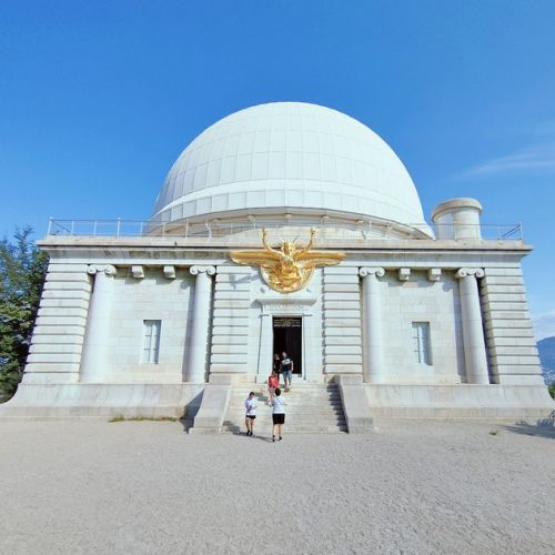 Das Observatorium von Nizza: 5 Dinge, die Sie über diesen außergewöhnlichen Ort wissen sollten.